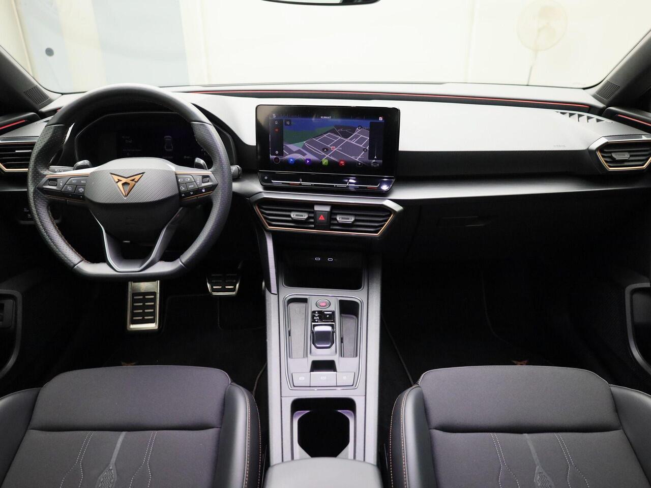 Cupra Leon Sportstourer 1.4e-Hybrid 180kW/245PK VZ DSG · Keyless · Navigatie · Camera + Parkeersensoren