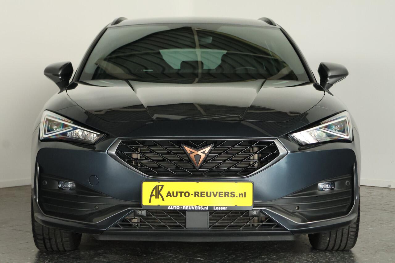 Cupra Leon Sportstourer 1.4 e-Hybrid Adrenalin / LED / Navi / CarPlay / Travelassist / Cam