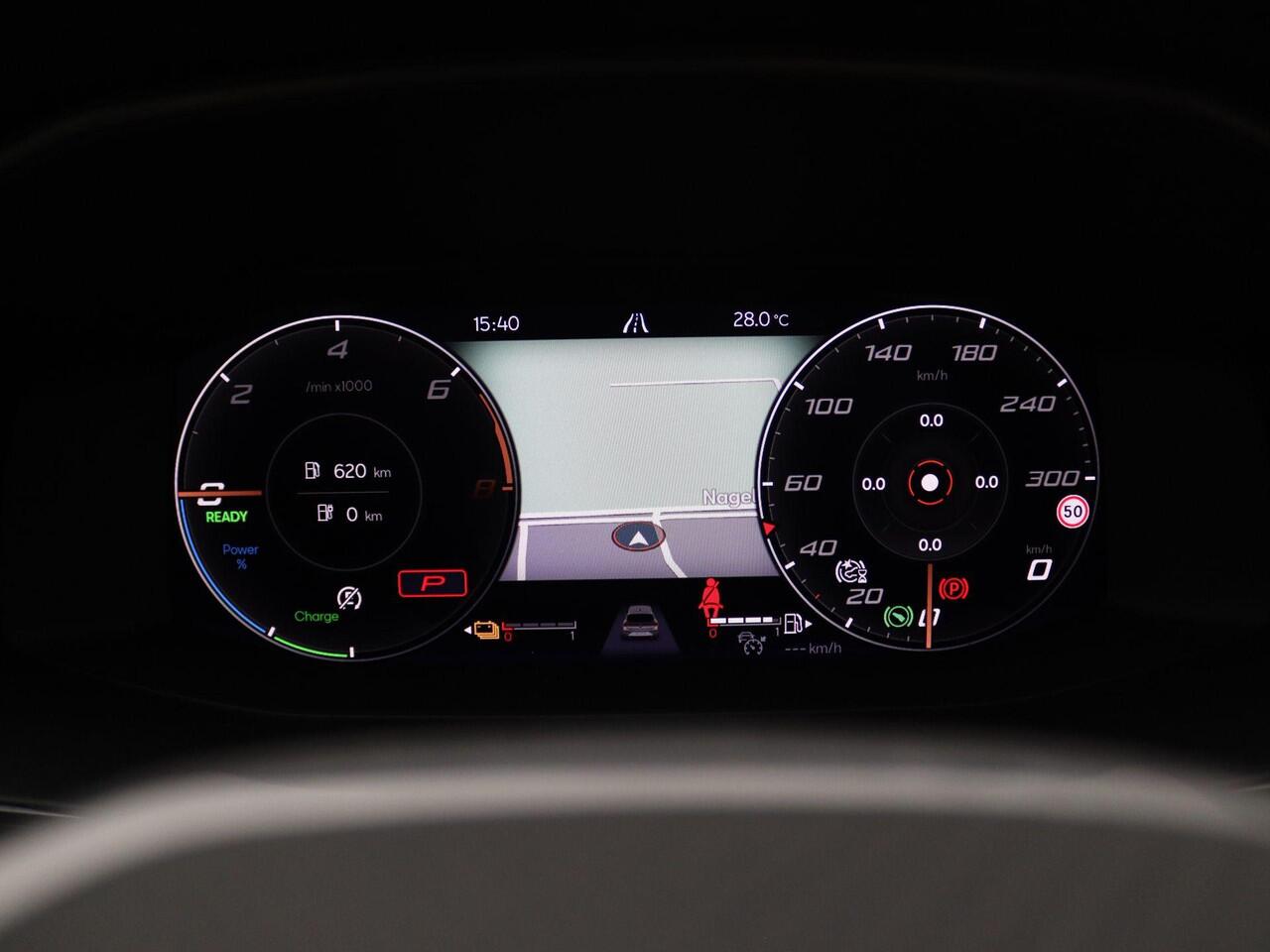 Cupra Leon Sportstourer 1.4 e-Hybrid Business 204PK DSG Pano-Schuifdak, Adaptieve Cruise Controle, Virtual Pedal, Side Assist, Keyless, Stoel-Stuurverwarming, Memorystoel, 18" LM Velgen