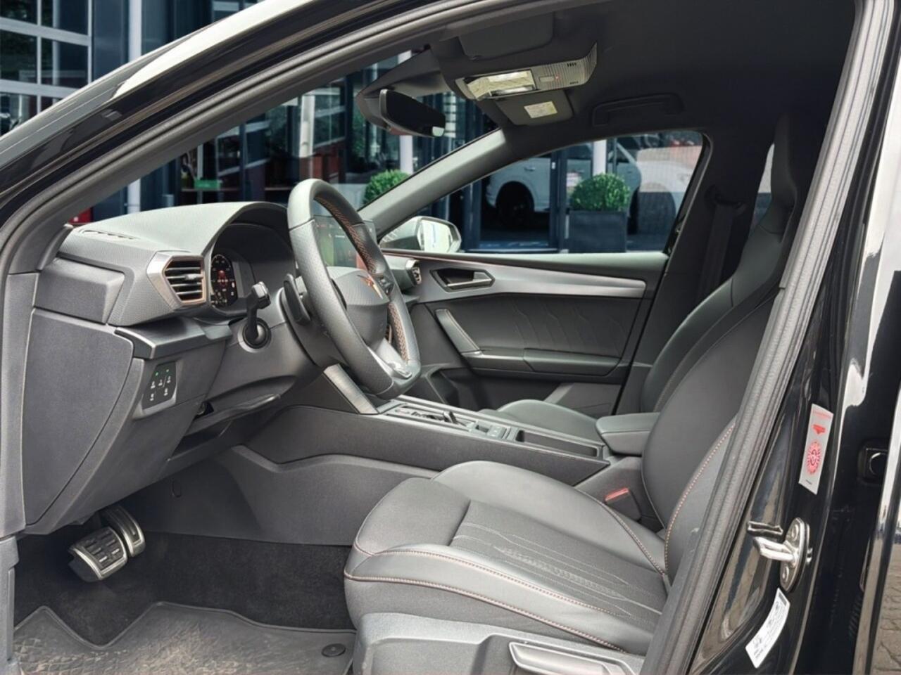 Cupra Leon Sportstourer 1.4 TSI DSG E-HYBRID CAMERA/NAVI/ACC/STOEL-STUURVERW