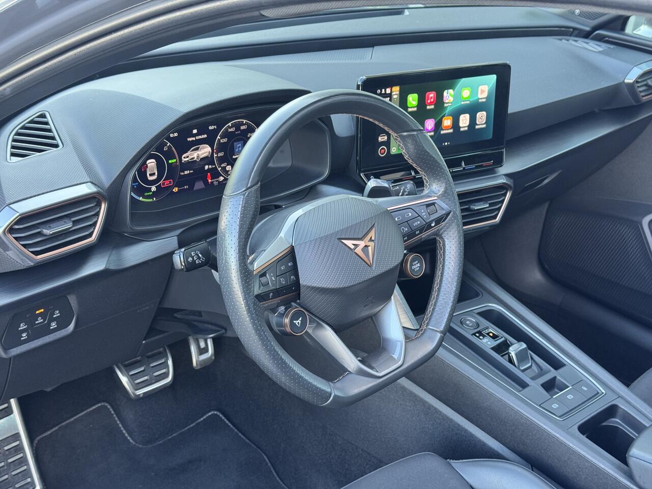 Cupra Leon Sportstourer 1.4 e-Hybrid VZ Performance | Keyless | Pano | Camera