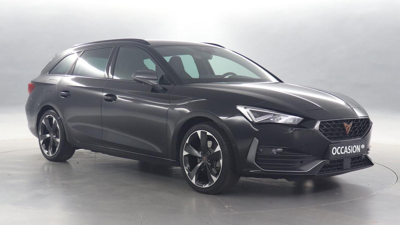 Cupra Leon Sportstourer 1.4 TSI eHybrid 204pk PHEV Adrenaline / Adaptive Cruise / Camera / Safe and Driving XL