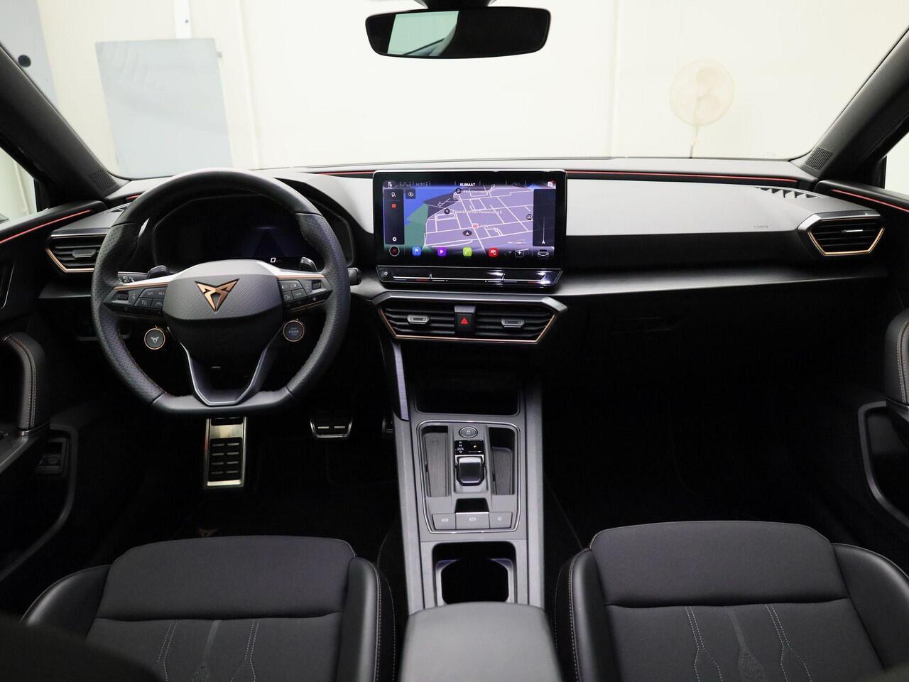 Cupra Leon Sportstourer 1.4e-Hybrid 180kW/245PK VZ DSG · Trekhaak · Camera + Parkeersensoren · Navigatie · Garantie tot april 2027 of 90000km