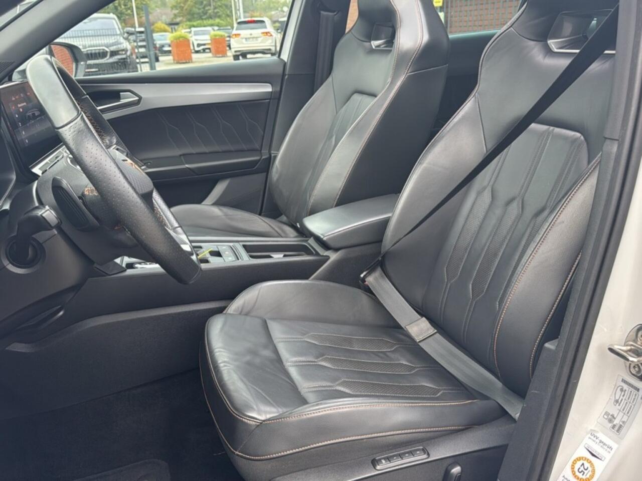 Cupra Leon Sportstourer 1.4 TSI DSG E-HYBRID PANO-DAK/CAMERA/LEDER/MEMORY/NAVI/ACC/STOELVERW