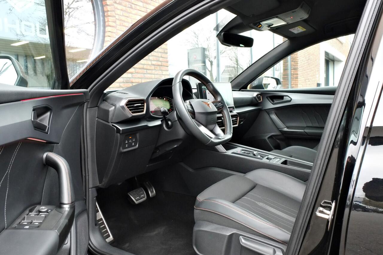 Cupra Leon Sportstourer 1.4 e-Hybrid Black Edition Achteruitrijcamera, Navigatie, Stoel- Stuur- Voorruitverwarming