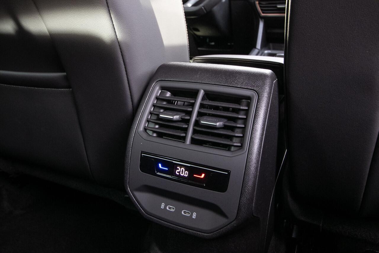 Cupra Leon Sportstourer 1.4 e-Hybrid VZ Performance Limited | Adapt Cruise | 19" Lmv | Elek achterklep