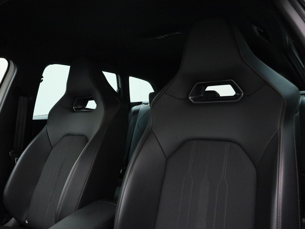 Cupra Leon Sportstourer 1.4e-Hybrid 150kW 204PK VZ DSG automaat · Navigatie · Apple/Android Car Play · Camera + Parkeersensoren · Keyless