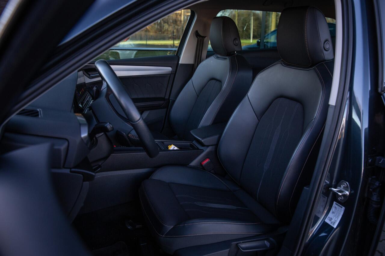 Cupra Leon Sportstourer 1.5 eTSI Business Edition | Trekhaak, Achteruitrijcamera, Apple Carplay/Android