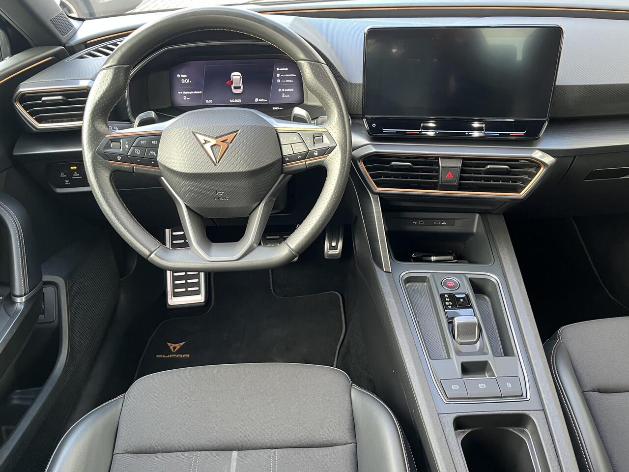 Cupra Leon Sportstourer 1.4 e-Hybrid Performance / AUTOMAAT/ DIGITAL DASH/ ADAPT. CRUISE/ RIJ-MODI/ FULL LINK/ PARK. SENSOREN + CAMERA/ NAVI/ DAB/ LED