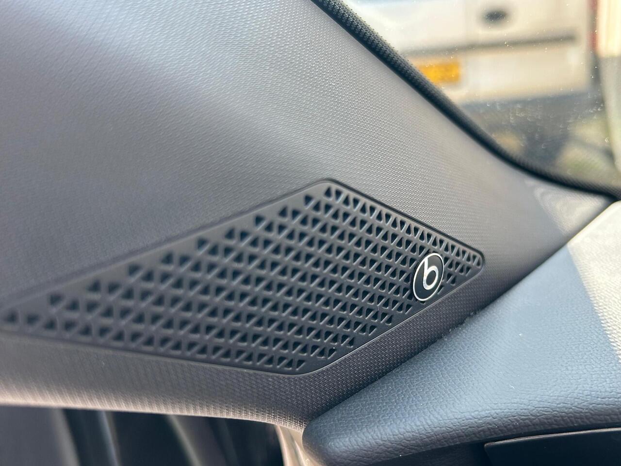 Cupra Leon Sportstourer 1.5 eTSI Business Edition Plus l Pano l Sfeer l Beats l Cruise Adaptief l