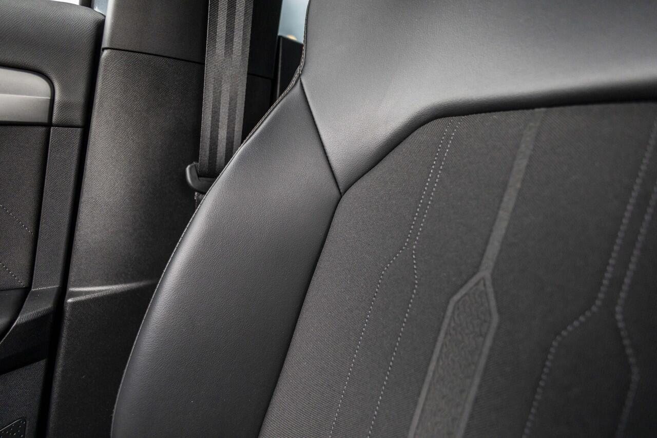 Cupra Leon Sportstourer 1.4 e-Hybrid VZ Business | NL Auto | ACC | LED