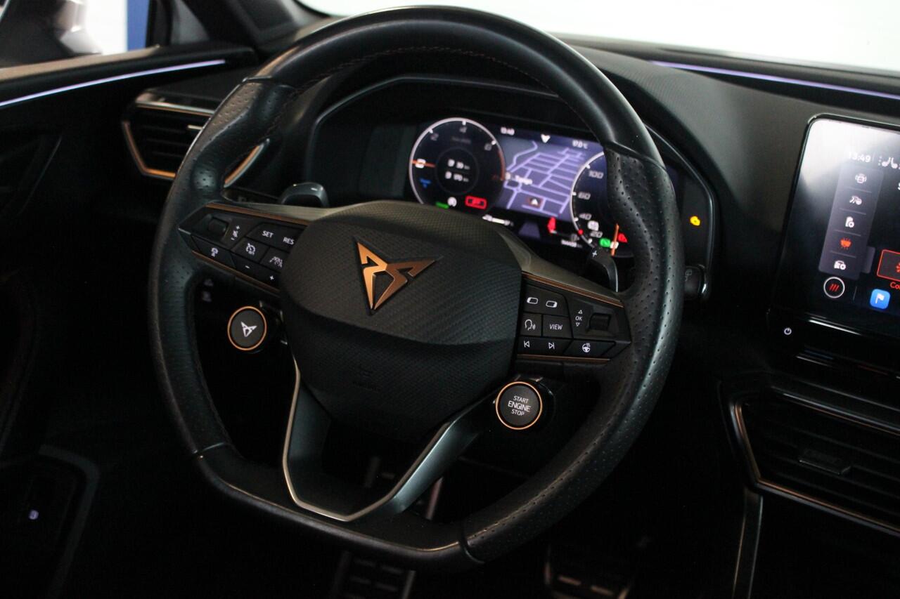 Cupra Leon Sportstourer 1.4 e-Hybrid 245 Plug-in | Camera | Memorystoel | Carplay | Keyless | Stoel/Stuurverw. | Navi | 19" LMV | PDC V+A