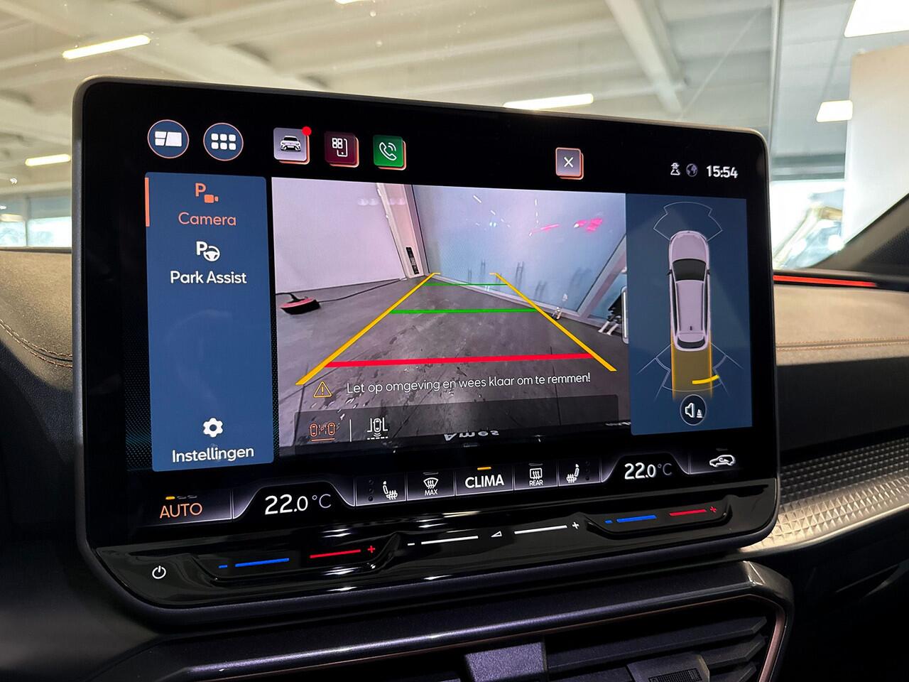 Cupra Leon Sportstourer 1.5 eTSI 150pk Business Edition Adaptive Cruise Control | Verwarmbare voorstoelen | Dodehoeksensor