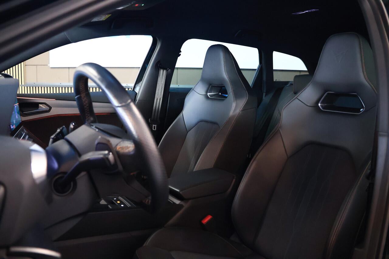 Cupra Leon Sportstourer 1.4 e-Hybrid Business LED/Keyless/Camera/Virtual Cockpit/DCC/ACC/18"