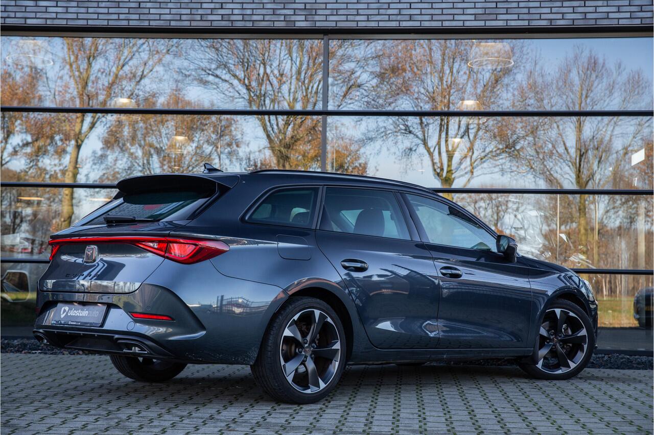 Cupra Leon Sportstourer 1.5 eTSI Business Edition | Trekhaak, Achteruitrijcamera, Apple Carplay/Android