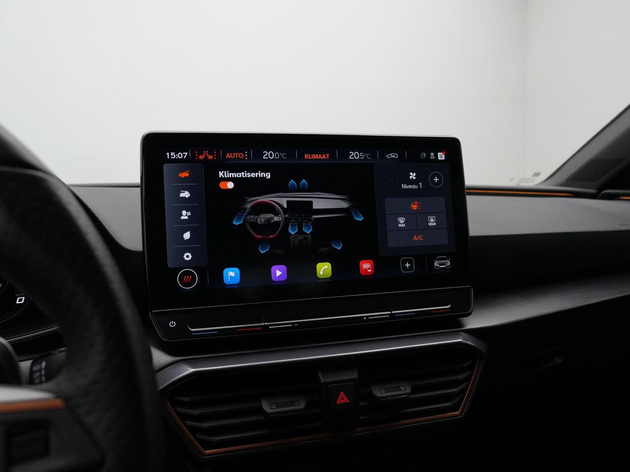 Cupra Leon Sportstourer 1.4 e-Hybrid 245 pk DSG VZ Performance | Trekhaak | Adaptief onderstel | Stuur-/stoelverwarming | Achteruitrijcamera