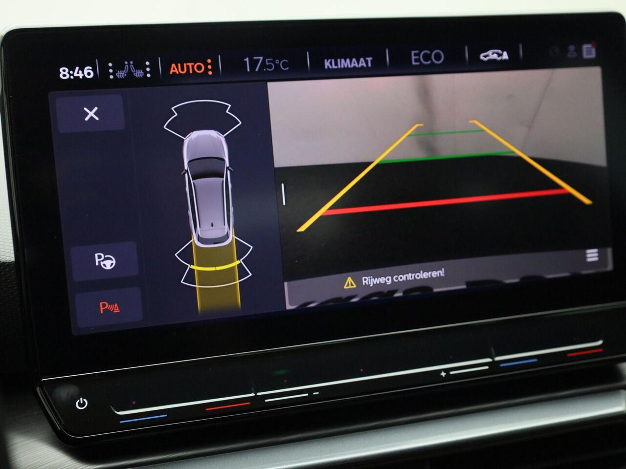 Cupra Leon Sportstourer 1.4e-Hybrid 150kW 204PK VZ DSG automaat · Navigatie · Apple/Android Car Play · Camera + Parkeersensoren · Keyless