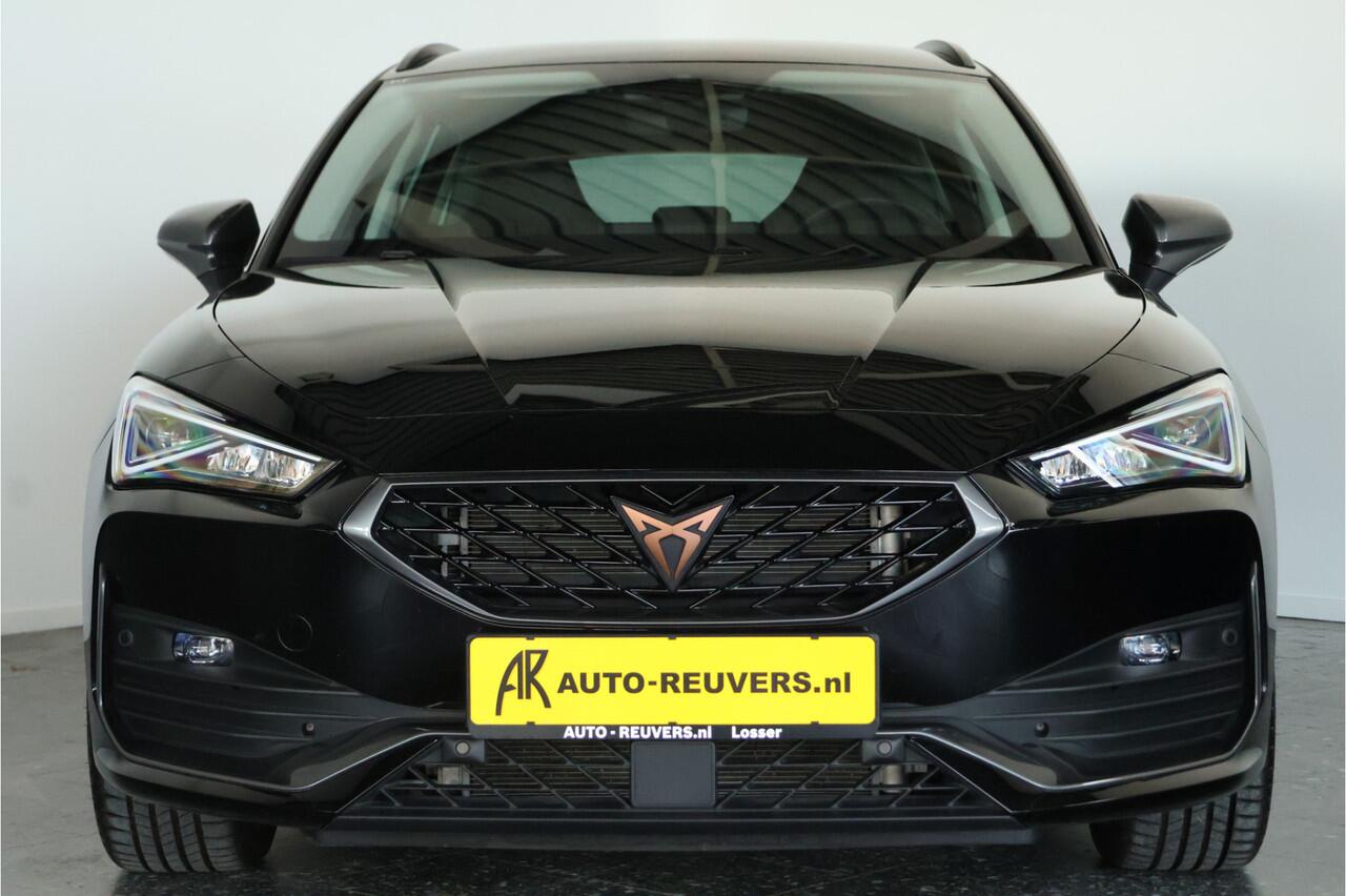 Cupra Leon Sportstourer 1.4 e-Hybrid Essential / LED / Navi / CarPlay / Travelassist / Cam