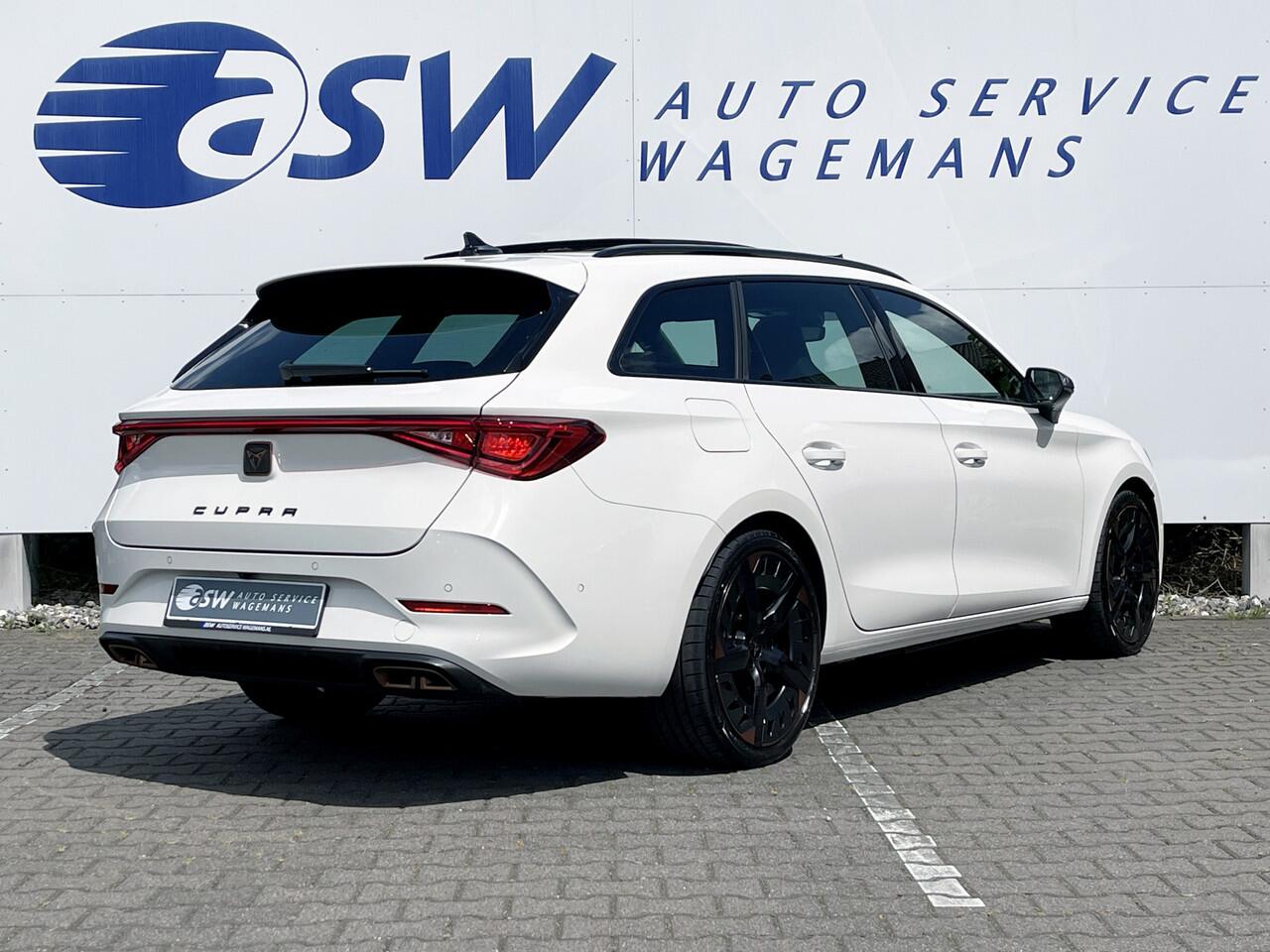 Cupra Leon Sportstourer 1.4 e-Hybrid VZ Performance | Pano | Camera | CarPlay | ACC | LED | Keyless | 19 inch