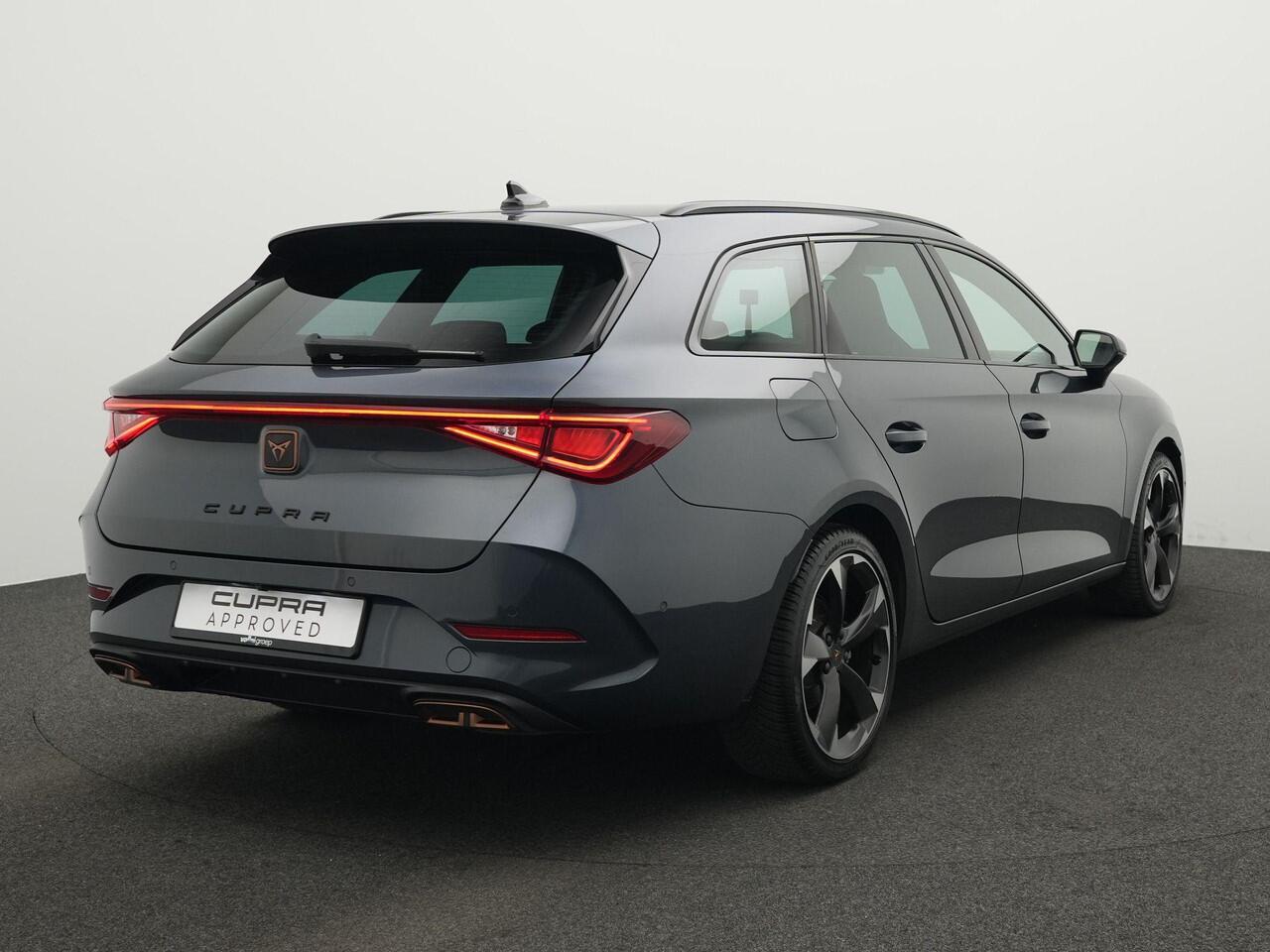 Cupra Leon Sportstourer 1.4 e-Hybrid 204 pk DSG VZ Business | Adaptief sportonderstel | Stuur-/stoelverwarming | Achteruitrijcamera | Navigatie | Adaptive Cruise