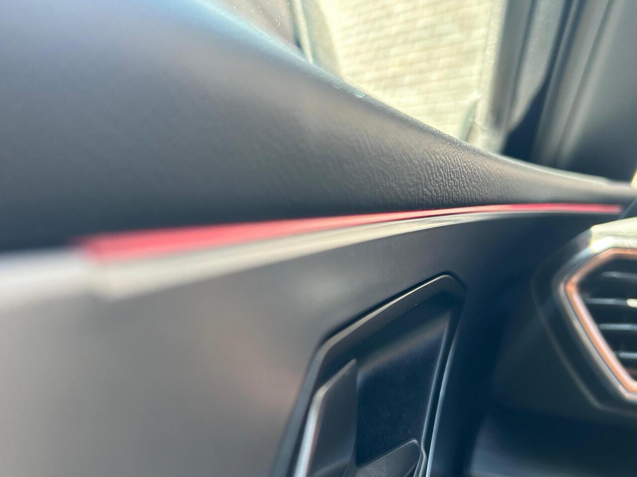 Cupra Leon Sportstourer 1.5 eTSI Business Edition Plus l Pano l Sfeer l Beats l Cruise Adaptief l