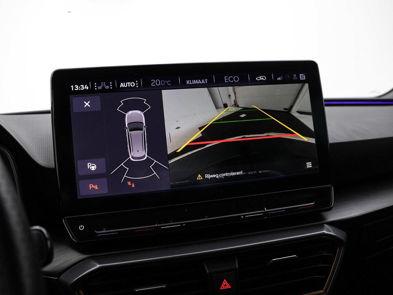 Cupra Leon Sportstourer 1.4 245pk DSG e-Hybrid VZ Performance · Camera · Elek. Trekhaak · Keyless · Apple/Android Car Play · Dodehoek Detectie · Stoel &Stuurverwarming · 19'' Inch · Garantie t/m 18-01-2027 of 90.000km