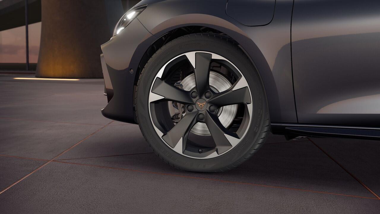 Cupra Leon Sportstourer 1.5 TSI e-Hybrid 204 6DSG Business | Achteruitrijcamera | Digitaal instrumentenpaneel (Virtual Cockpit) | Draadloze Apple CarPlay(TM), Android Auto(TM)