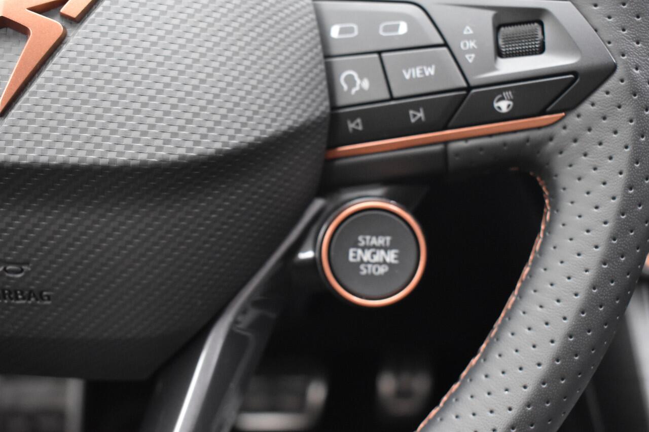 Cupra Leon Sportstourer 1.4 e-Hybrid VZ Performance 245PK | SOH 99.6% | Stuur/Stoelverwarming | ACC | Navi | 12 mnd BOVAG garantie | Whatsapp 06-53188999