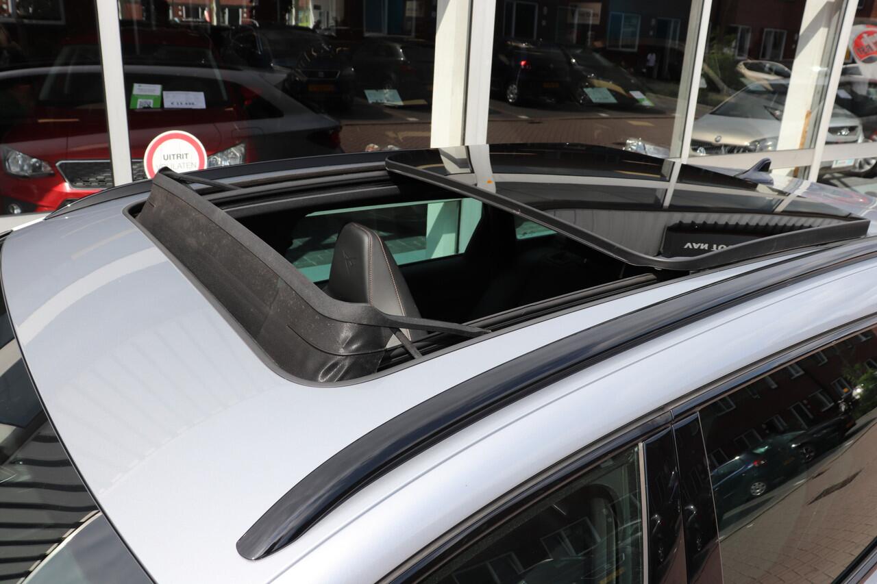 Cupra Leon Sportstourer 1.5 eTSI Business Edition Panorama dak, sfeer verlichting, navigatie.