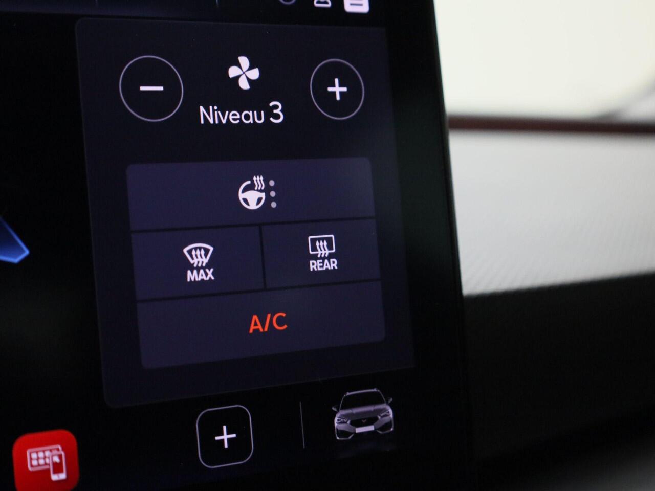 Cupra Leon Sportstourer 1.4e-Hybrid 150kW 204PK VZ DSG automaat · Navigatie · Apple/Android Car Play · Camera + Parkeersensoren · Keyless