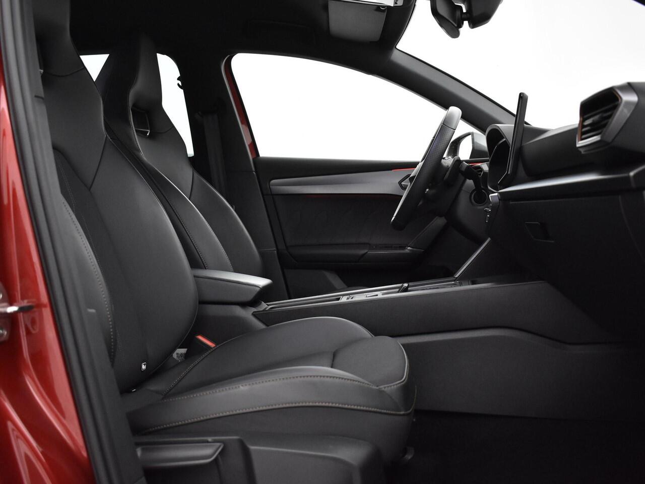 Cupra Leon Sportstourer 1.4 245pk DSG e-Hybrid VZ Performance · Camera · Keyless · Apple/Android Car Play · Elek. Trekhaak · Elek. Achterklep · Navi · 19'' Inch · garantie t/m 27-02-2027 of 90.000km · TOPDEAL