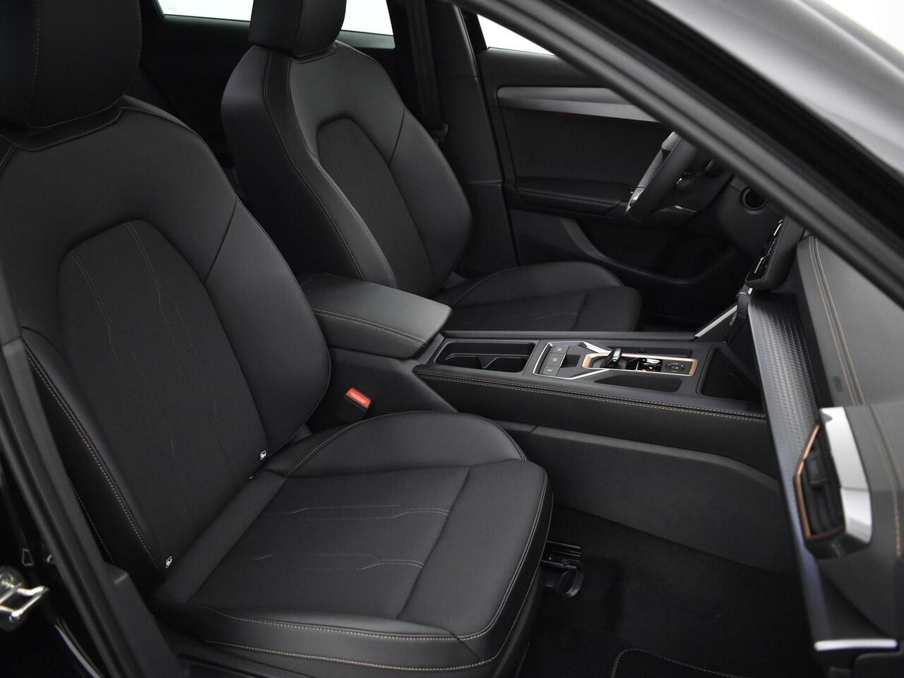 Cupra Leon Sportstourer 1.5 e-Hybrid 204pk DSG · Camera · Apple/Android Car play · Elek. Trekhaak · Keyless · 18'' Inch · Garantie t/m 21-05-2028 of 100.000km