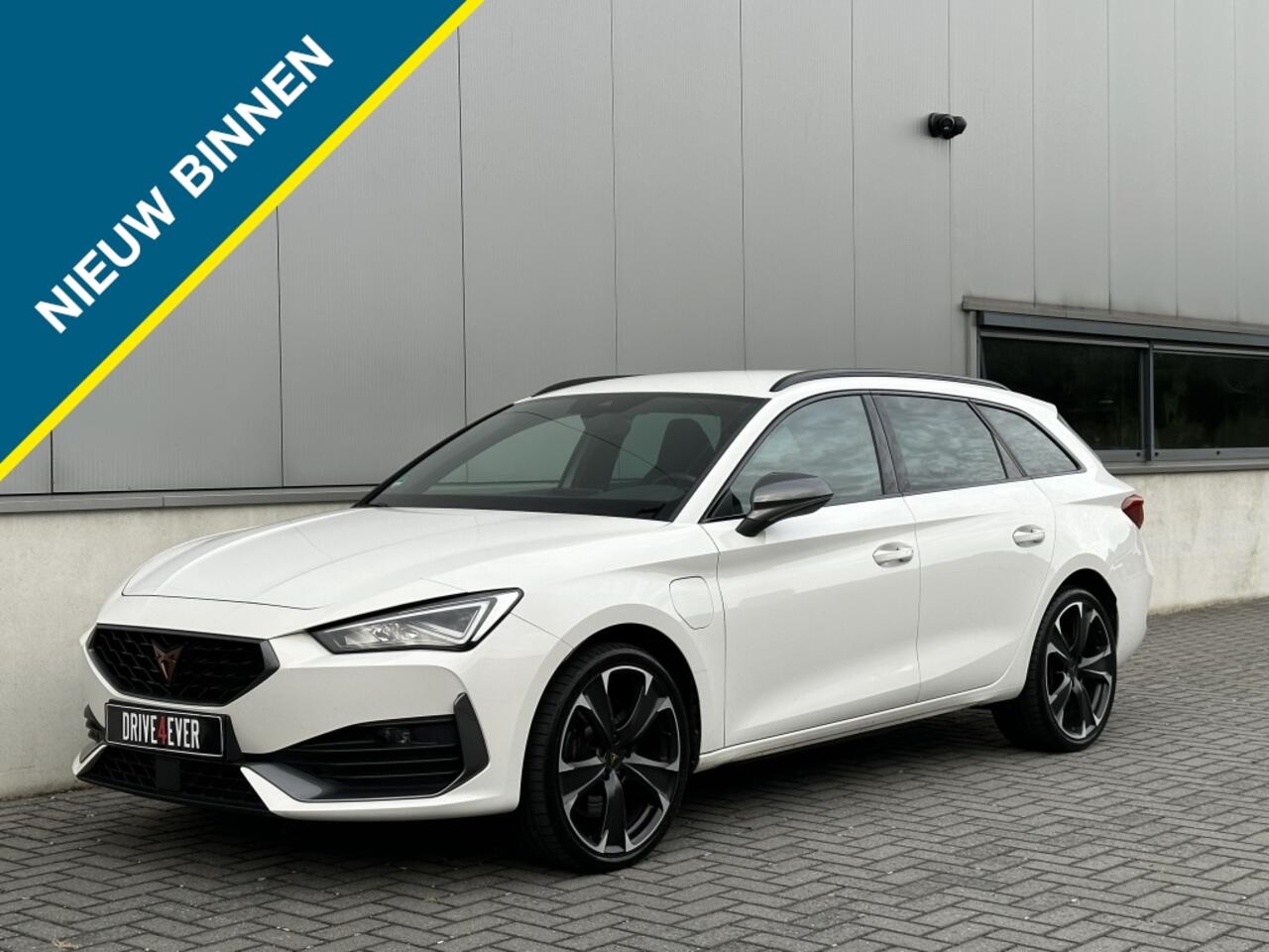 Cupra Leon Sportstourer 1.4 e-Hyb 245 VZ CLIMATE PDC NAVI ELEK PAKKET SPORTVELGEN