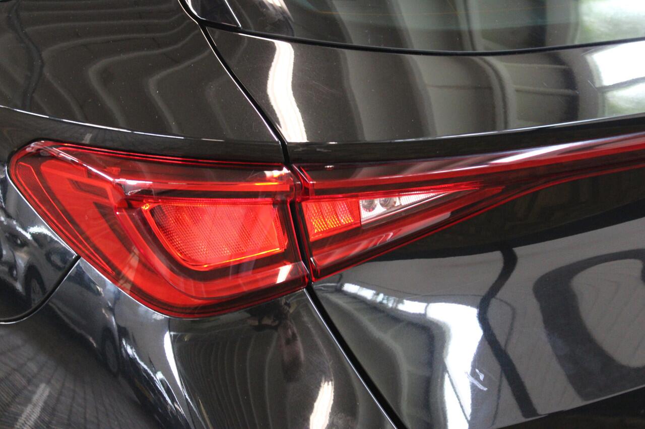 Cupra Leon Sportstourer 1.4 e-Hybrid 245 | Incl. 12 maanden garantie | Adaptieve cruise control | Climate control | Stoel/stuur verwarming | DAB | Parkeercamera | Apple carplay/Android auto |