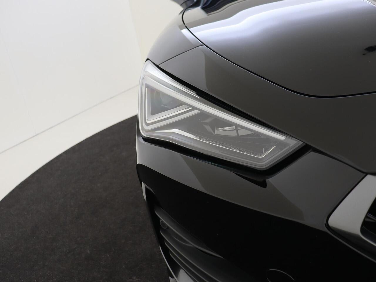 Cupra Leon Sportstourer 1.4 e-Hybrid VZ Performance | Panoramadak | Parkeerassistent | Keyless | Stoel- en stuurwielverwarming | Dodehoek detectie | Navigatie | Achteruitrijcamera |