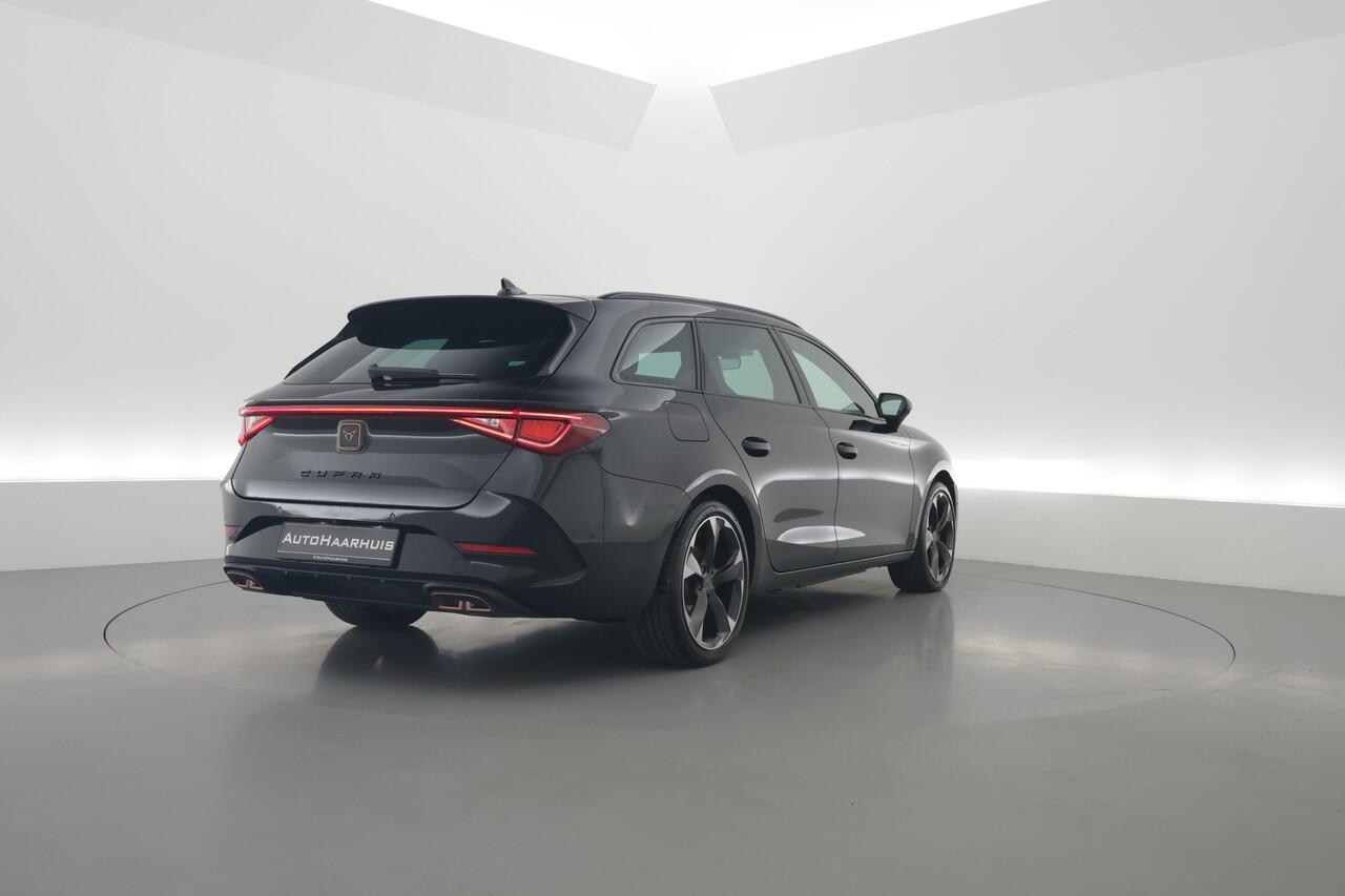 Cupra Leon Sportstourer 1.4 e-Hybrid | Pano | Adapt. Cruise | Camera | Keyless | Memory seat | Apple CarPlay