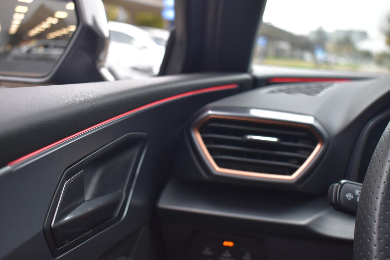 Cupra Leon Sportstourer 1.4 e-Hybrid VZ Performance 245PK | SOH 99.6% | Stuur/Stoelverwarming | ACC | Navi | 12 mnd BOVAG garantie | Whatsapp 06-53188999