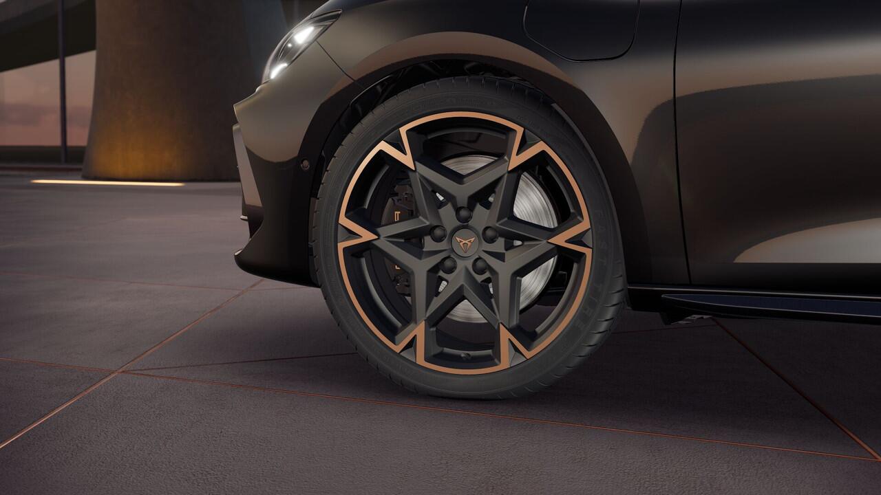 Cupra Leon Sportstourer 1.5 TSI e-Hybrid 272 6DSG VZ Performance | Achteruitrijcamera | Digitaal instrumentenpaneel (Virtual Cockpit) | Draadloze Apple CarPlay(TM), Android Auto(TM)