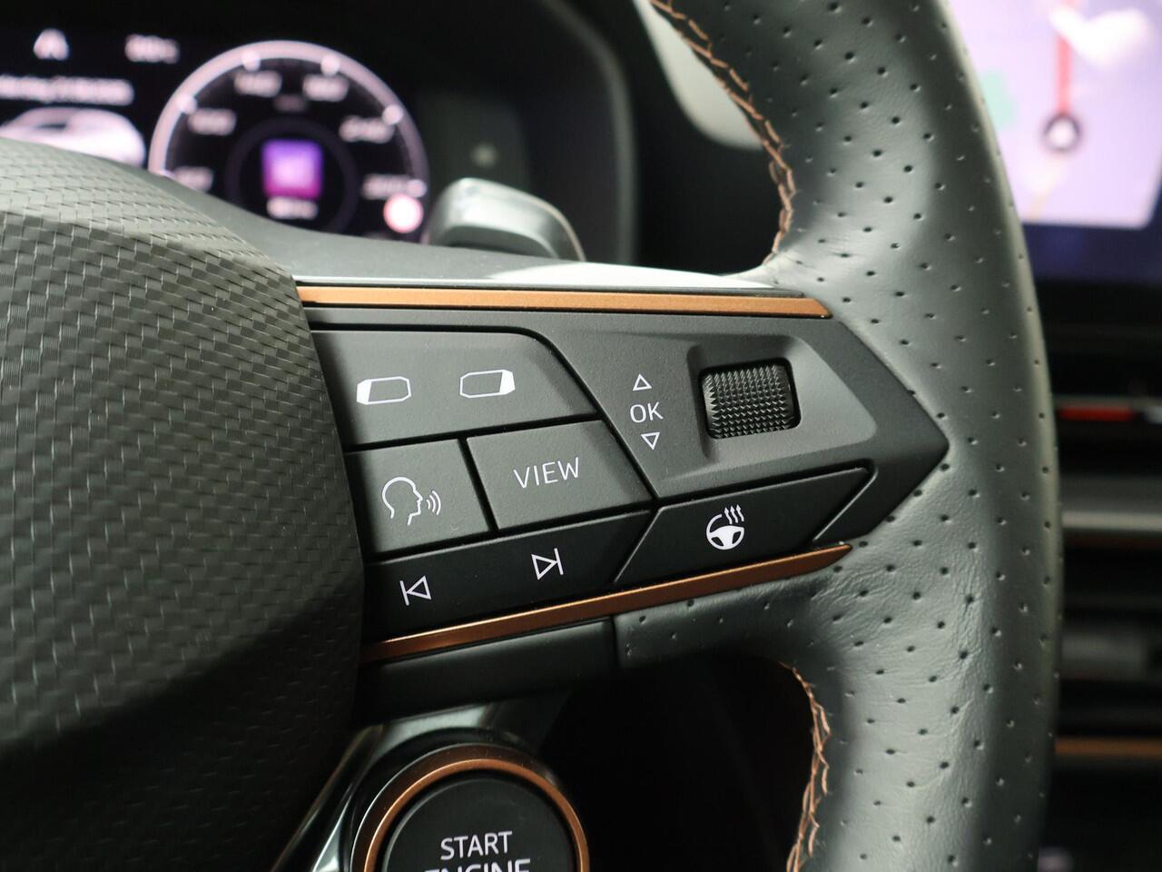 Cupra Leon Sportstourer 1.4 e-Hybrid VZ Performance | 245 PK | SoH 91% | Panoramadak | Elek. achterklep | Adaptive cruise control |