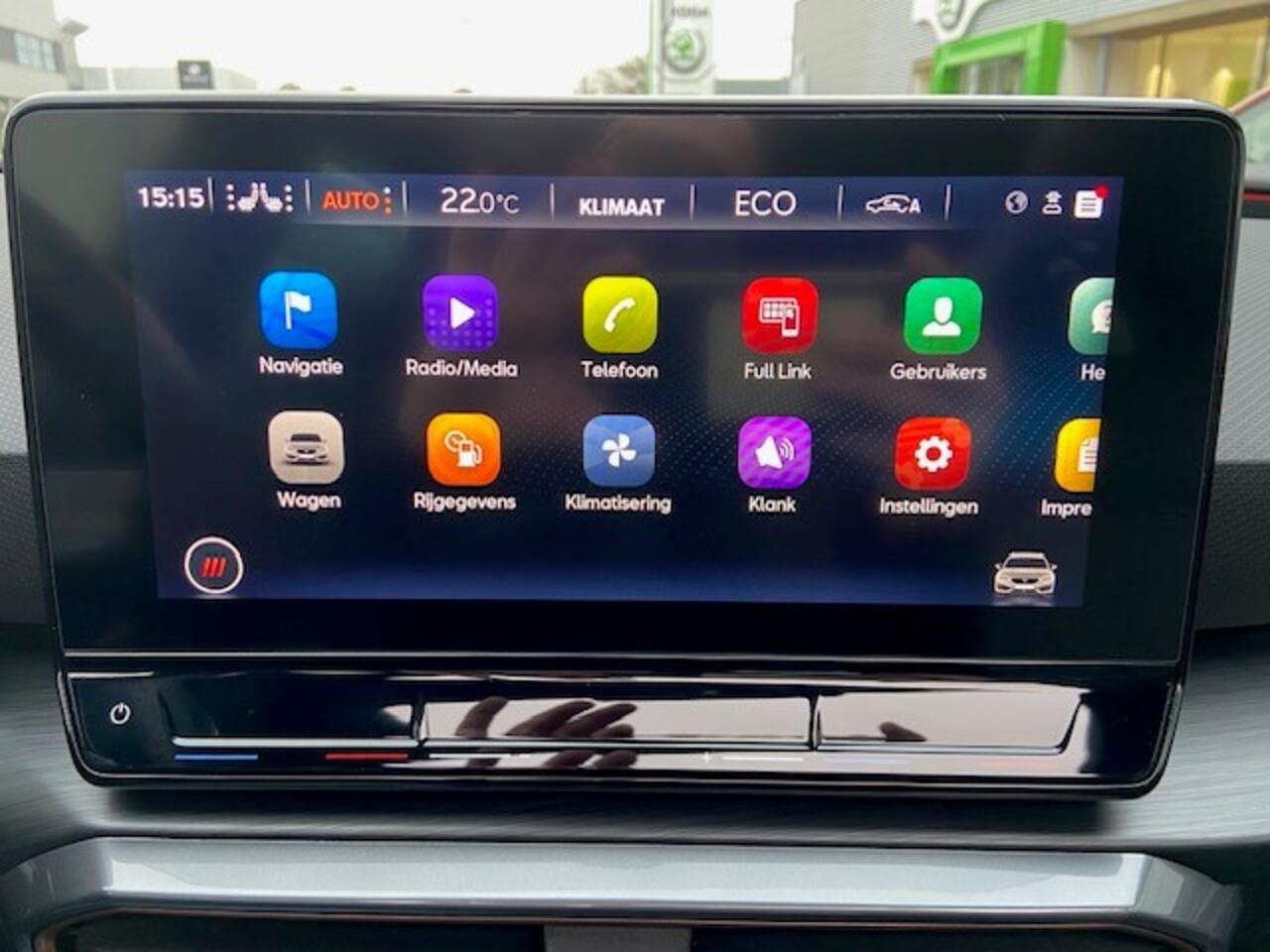 Cupra Leon Sportstourer 1.4 e-Hybrid VZ Black Edition / PANODAK / LEDER / CAMERA / 19"LMV / NAVI / APP.Connect