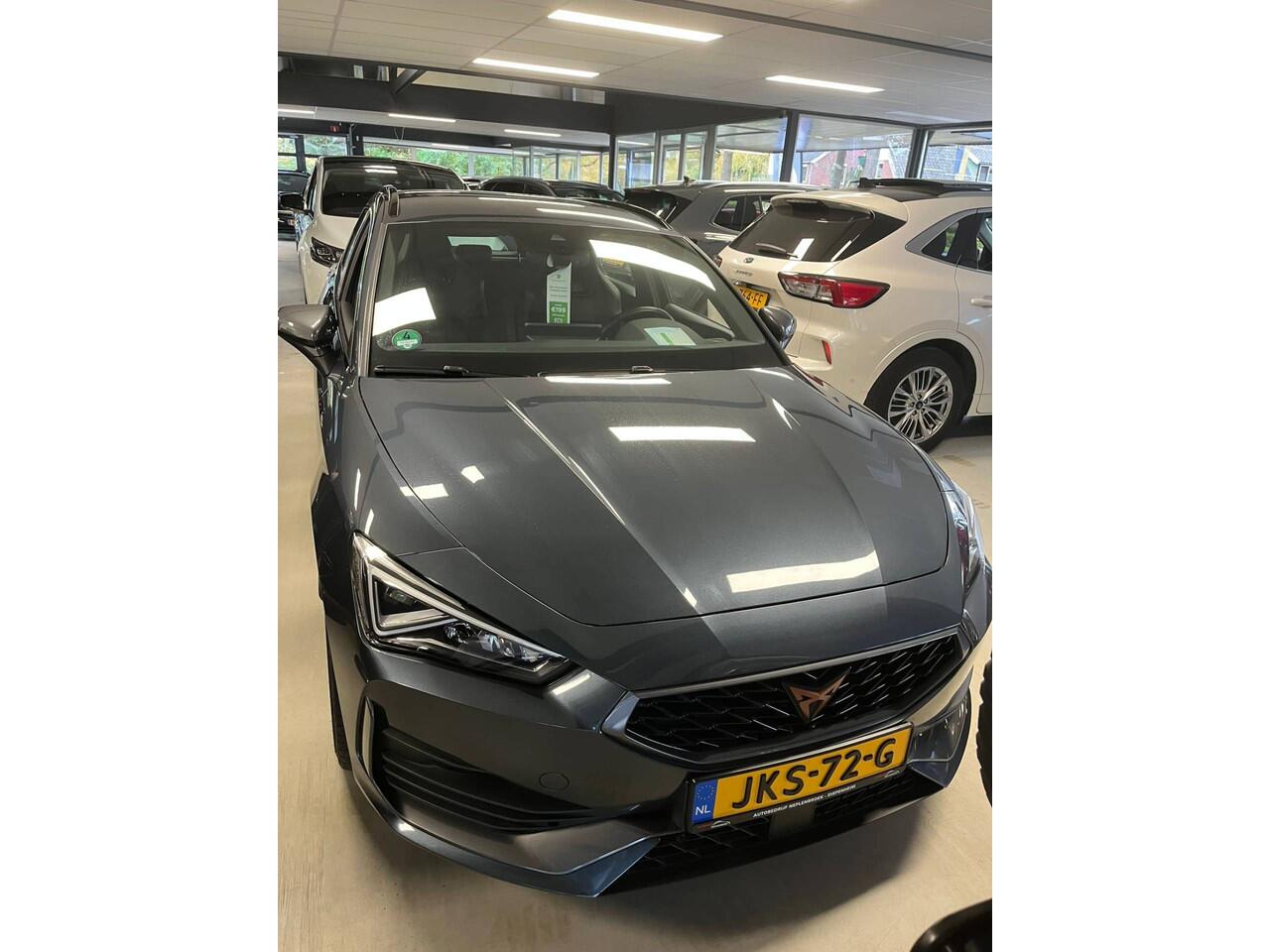 Cupra Leon Sportstourer 1.4 e-Hybrid VZ Adrenaline 245pk 1e eigen dealer onderhouden !!