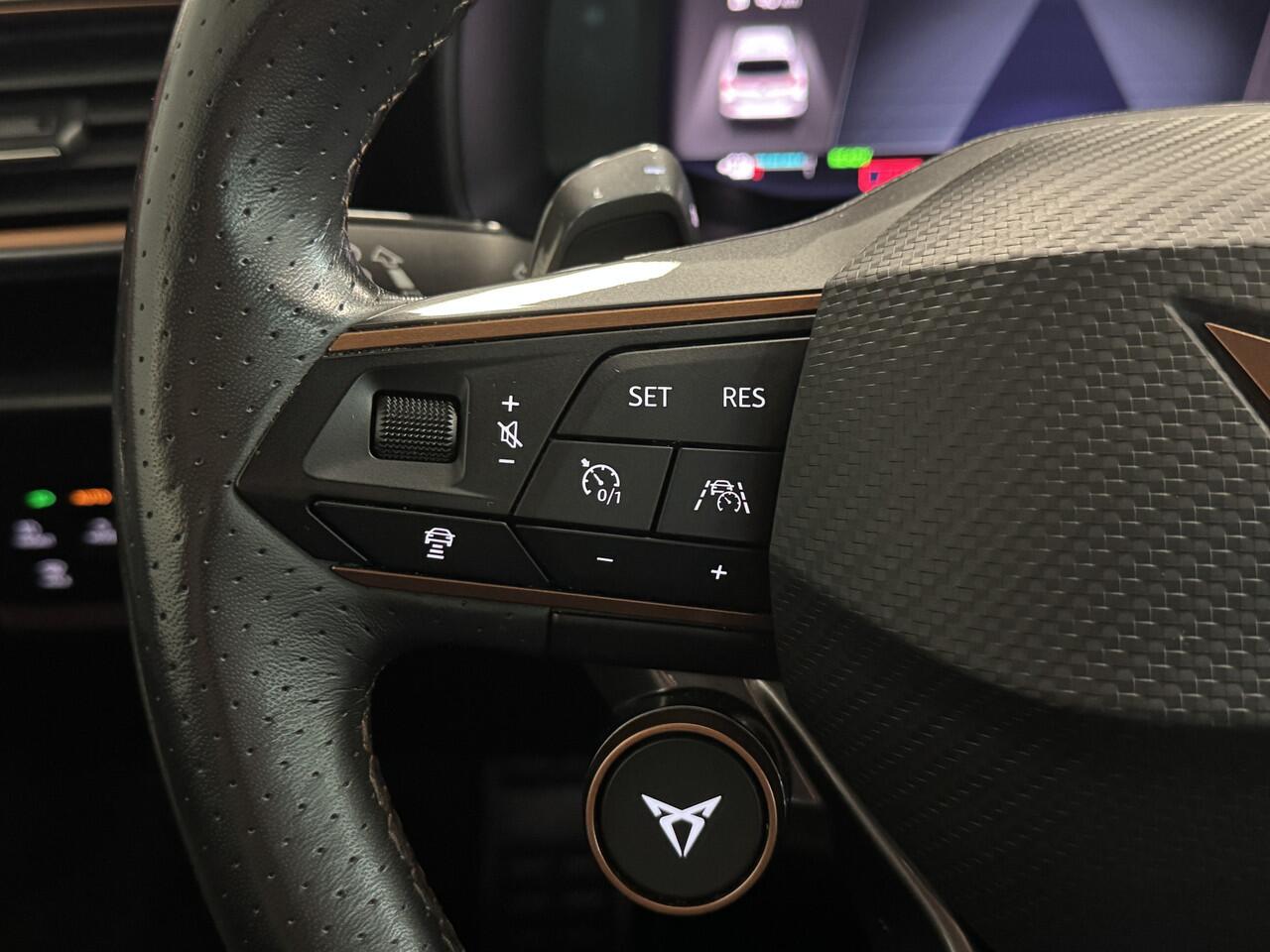 Cupra Leon Sportstourer 1.4 VZ Cupra Knoppen/Panoramadak/Camera