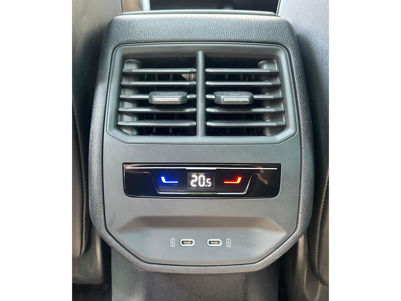 Cupra Leon Sportstourer 1.5 eTSI Business Edition Plus l Pano l Sfeer l Beats l Cruise Adaptief l