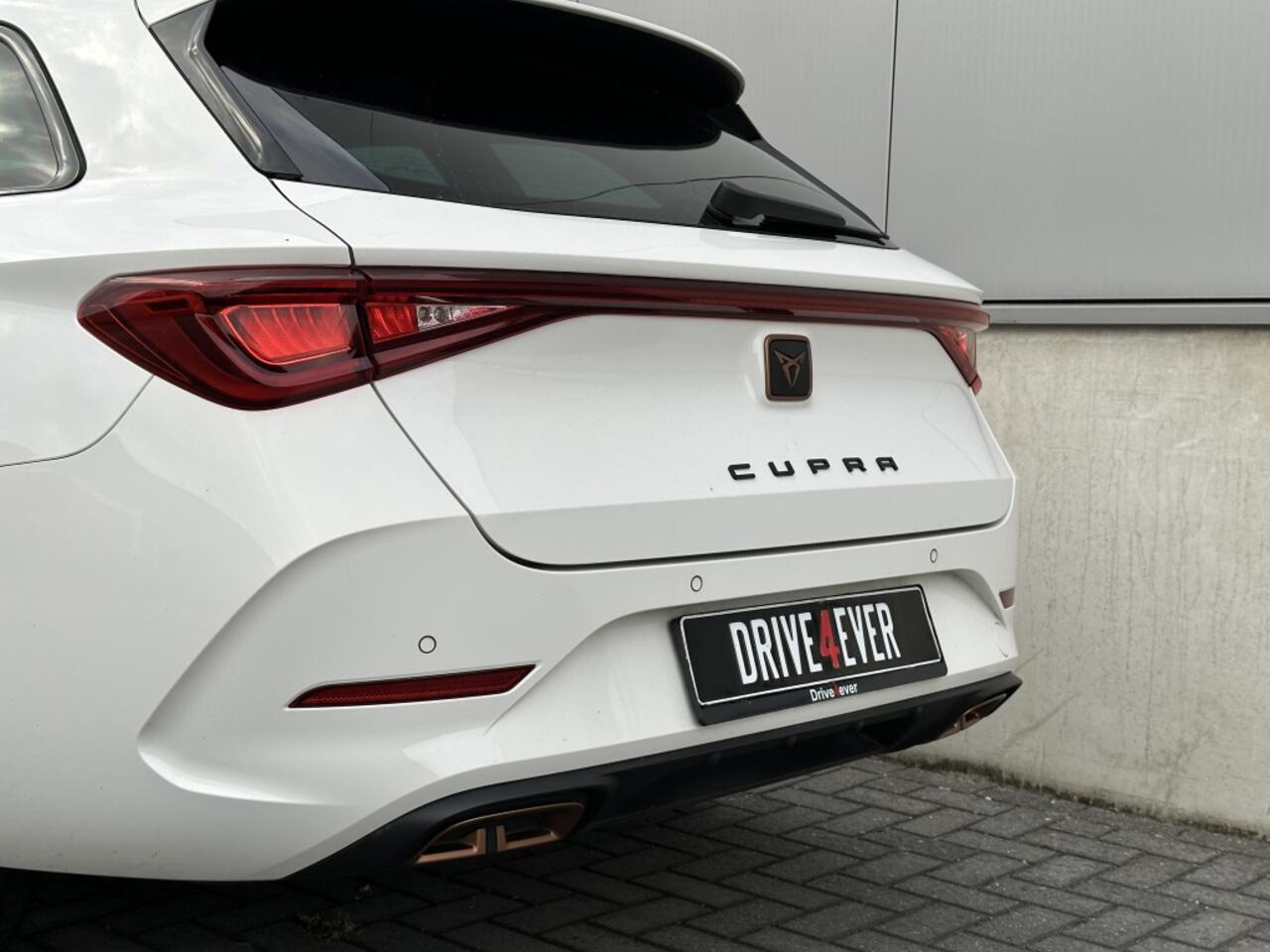 Cupra Leon Sportstourer 1.4 e-Hyb 245 VZ CLIMATE PDC NAVI ELEK PAKKET SPORTVELGEN