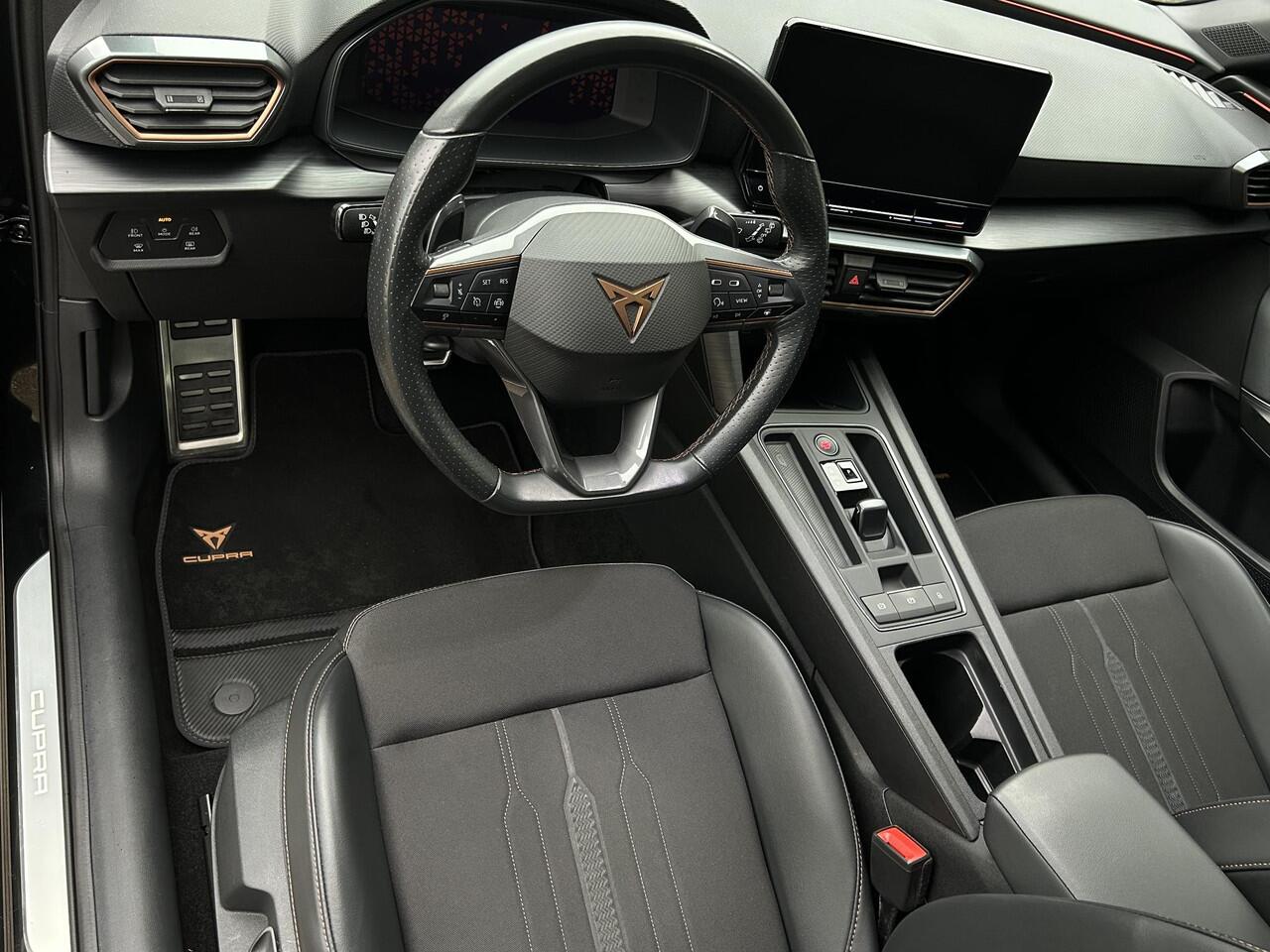 Cupra Leon Sportstourer 1.4 e-Hybrid /BTW/Apple & Android Carplay/BTW/Sportstoelen verwarmd/Park. Sens./Keyless/Sfeerverlichting/18'' LMV/ Navi/(MET GARANTIE*)