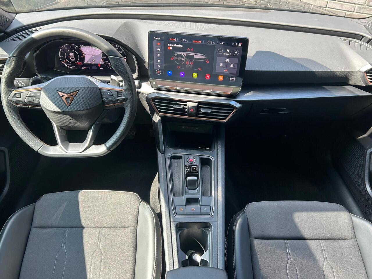 Cupra Leon Sportstourer 1.5 eTSI Business Edition Plus l Pano l Sfeer l Beats l Cruise Adaptief l