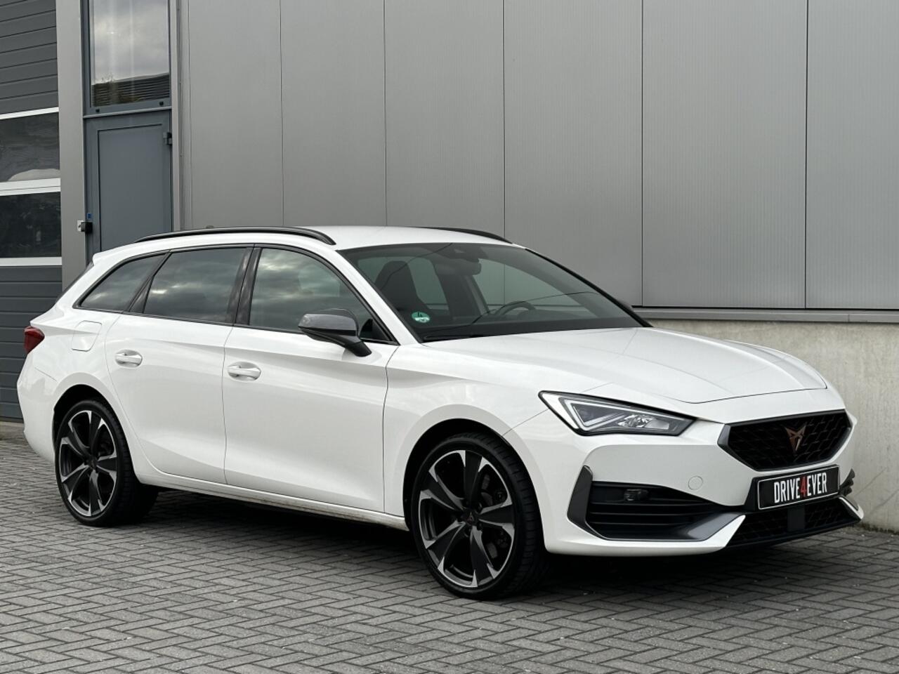 Cupra Leon Sportstourer 1.4 e-Hyb 245 VZ CLIMATE PDC NAVI ELEK PAKKET SPORTVELGEN