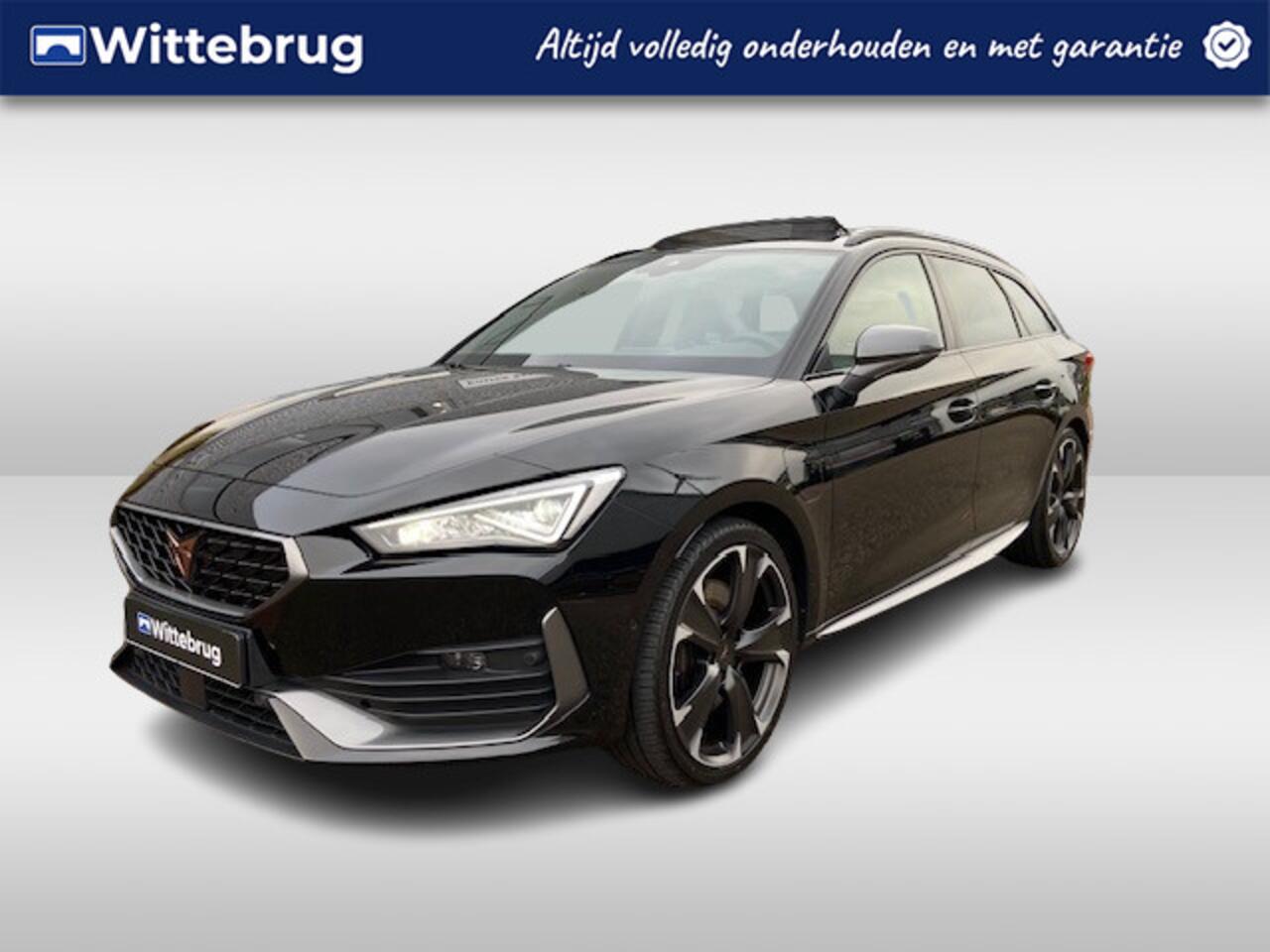 Cupra Leon Sportstourer 1.4 e-Hybrid VZ Black Edition / PANODAK / LEDER / CAMERA / 19"LMV / NAVI / APP.Connect
