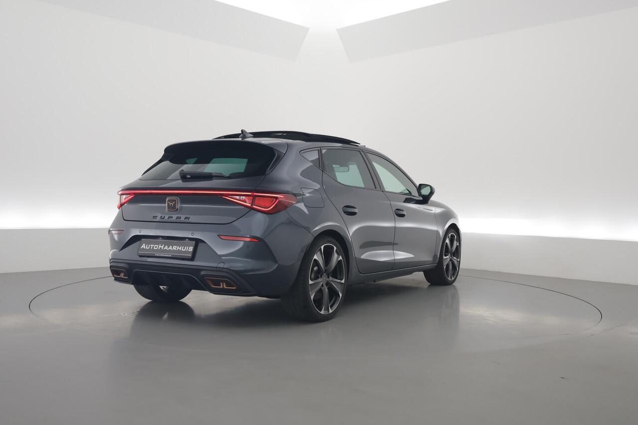 Cupra Leon 1.4 e-Hybrid VZ 245pk | Pano | Camera | Adapt. Cruise | Keyless | Stoel- Stuurverw.