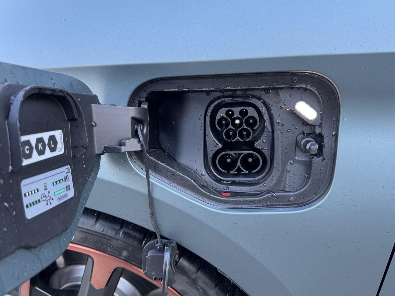 Cupra Leon 1.5 TSI e-Hybrid 272pk DSG VZ Extreme Panoramadak Schaalstoelen Sennheiser matte lak!